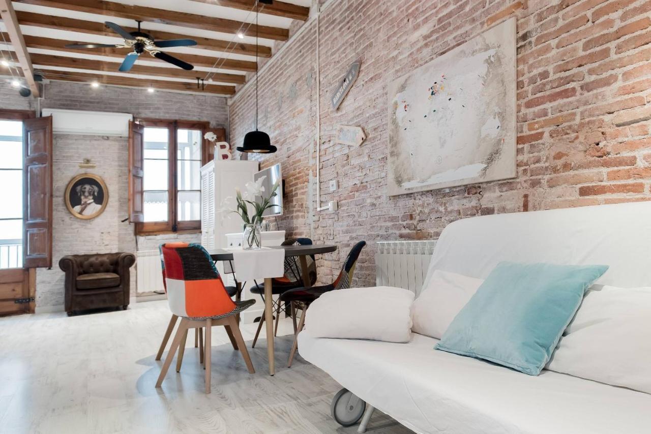 Lovely Loft Near Center Appartamento Barcellona